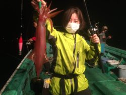 萩市の游漁船、竜王丸