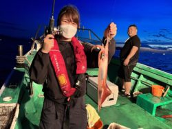 遊漁船　イカ釣り